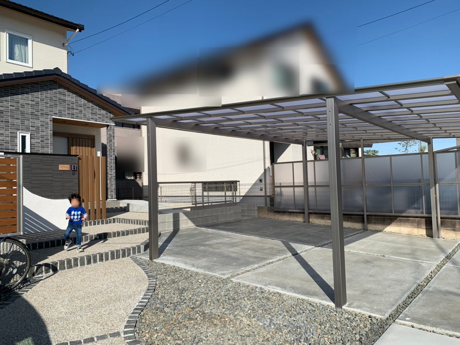 玄関まで雨に濡れないガレージオーダーガレージ・カーポートは中部住器名古屋・愛知・埼玉