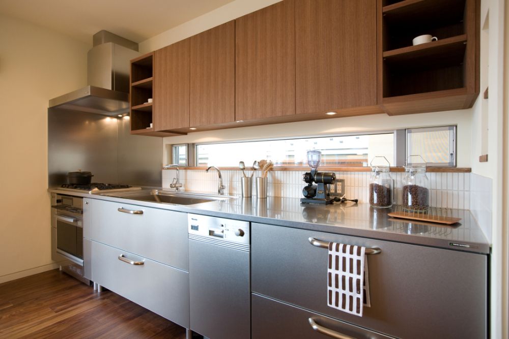 快適キッチンの窓選び！窓の種類から配置、設置メリットまでをご紹介いつかキッチンを選ぶ日に。クリナップ