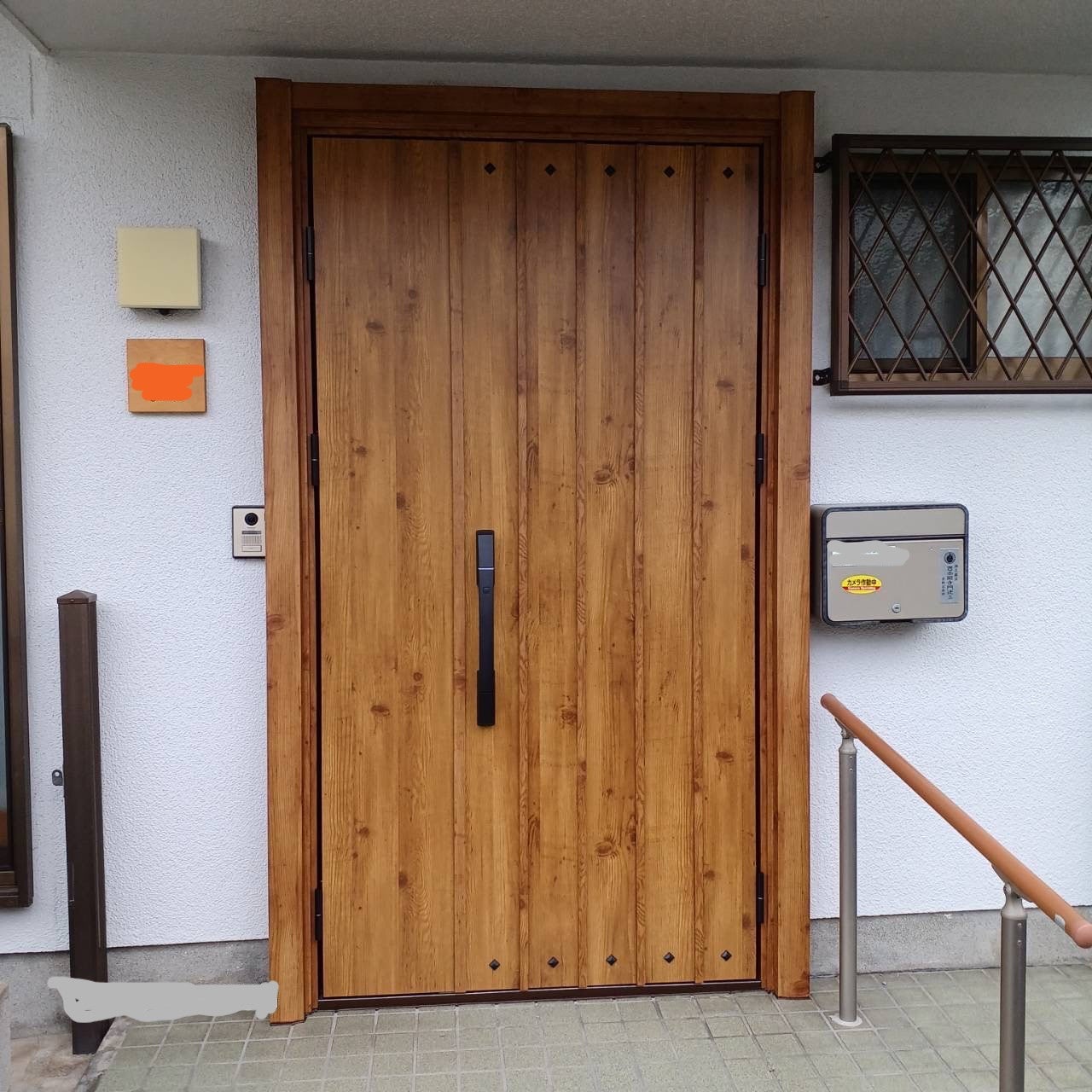 住まいる高知 玄関ドアリフォーム カバー工法 のポイントと費用住まいる高知