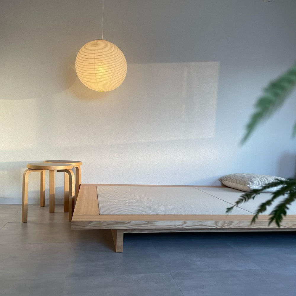 ミニマリストと一人暮らし。おしゃれな空間を目指して試行錯誤中繊細ミニマリストの身軽な暮らしミニマムモード