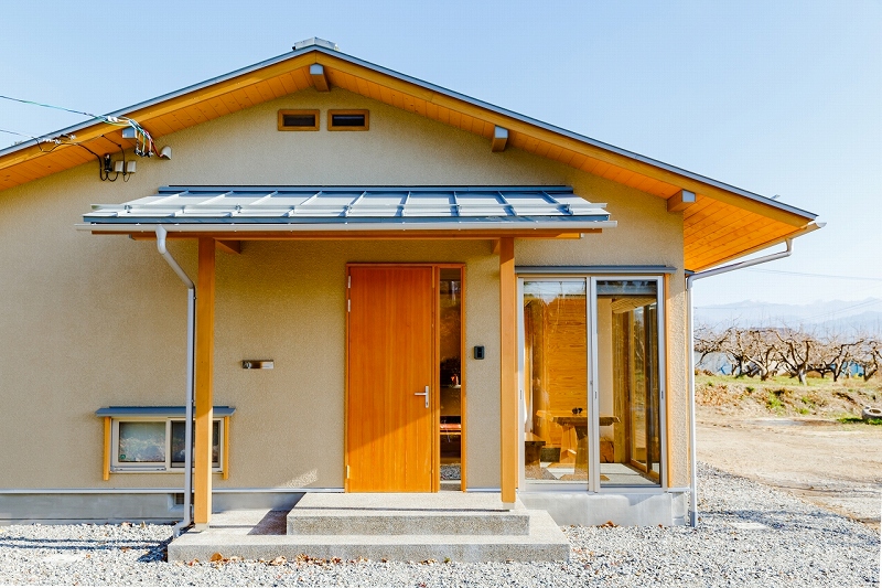 平屋の外壁の色をおしゃれにデザイン性のある注文住宅の外観や施工事例 富山お役立ちコラムブログ・コラム富山で高気密高断熱の注文住宅工務店ならすまいるほーむ