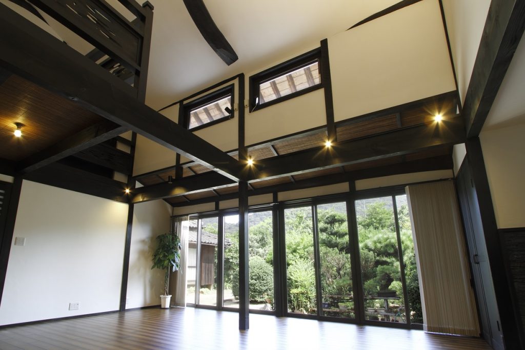 日本家屋で素敵に暮らす。魅力たっぷりの古民家インテリア実例RoomClip mag暮らしとインテリアのwebマガジン