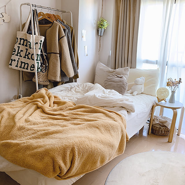 ベッド上を有効活用できる壁面ハンガーシェルフ 通販 ニッセン