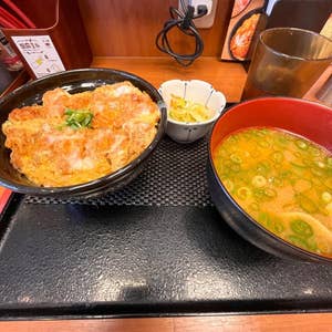 mogusato』が東京/神奈川の美味しい料理やお店をご紹介します✨ | フォロワーさんの投稿見て、久々に行きたくなりまして、 今日は、柿生駅にある 豚カツの名店『とんすず』さんに行ってきました(^^)