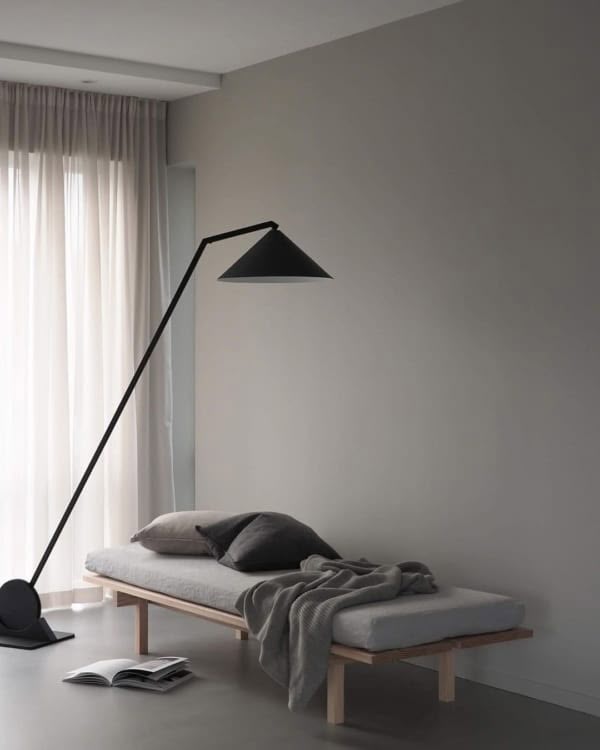 ミニマリスト家族のリビングにあるものとないものは？子持ちは妥協も必要くうかんしんぷるライフ