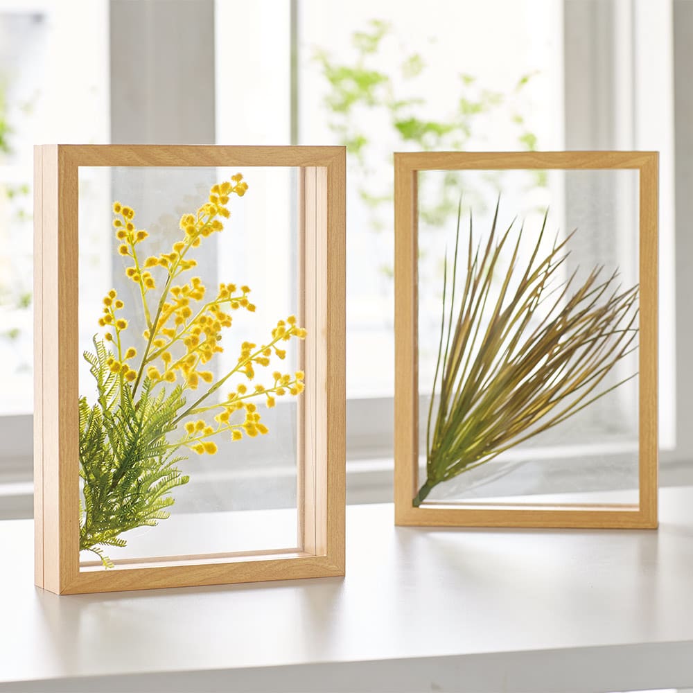 DIY：ペイントをつかってフレームをアンティーク風にROOMBLOOM