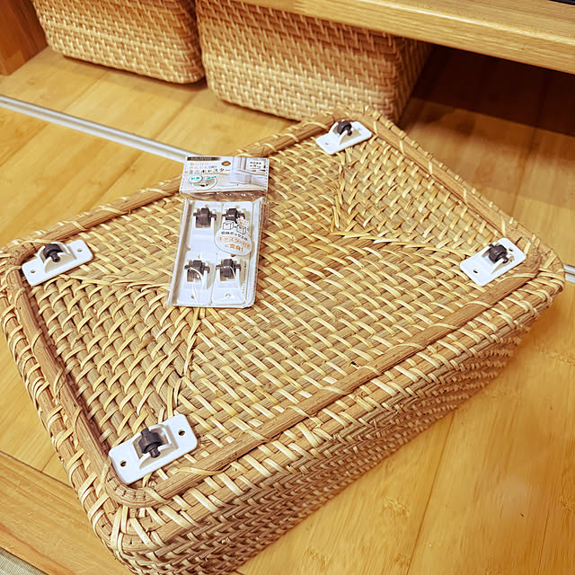 セリアのキャスター付きプランター台で簡単に動かせる様に : TASTE SEASON いいんちゃう