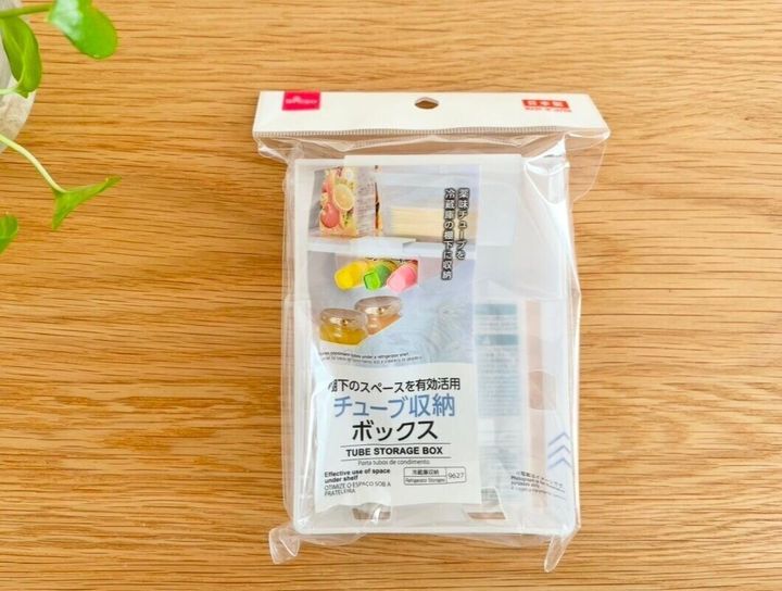 100均グッズ わさびを綺麗に絞り出す「フック付きチューブクリップ」で冷蔵庫をスッキリ収納フワカジ
