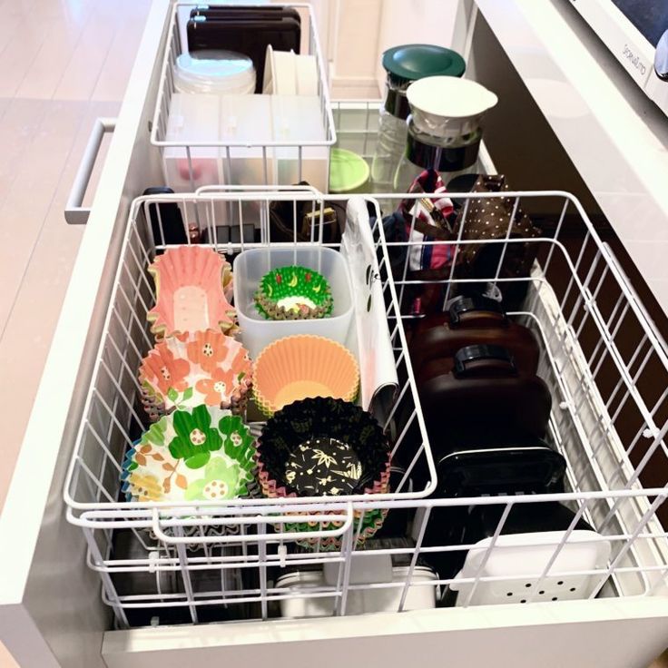 収納に困る『深い引き出し』 整理収納アドバイザー直伝のある工夫に「確かに便利だ」「やってみる」 – grapeグレイプ