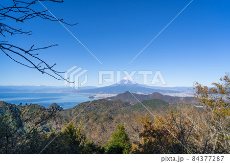 伊豆三山ジオストーリー縦走登山～② - タナタカさんの山と絵便り