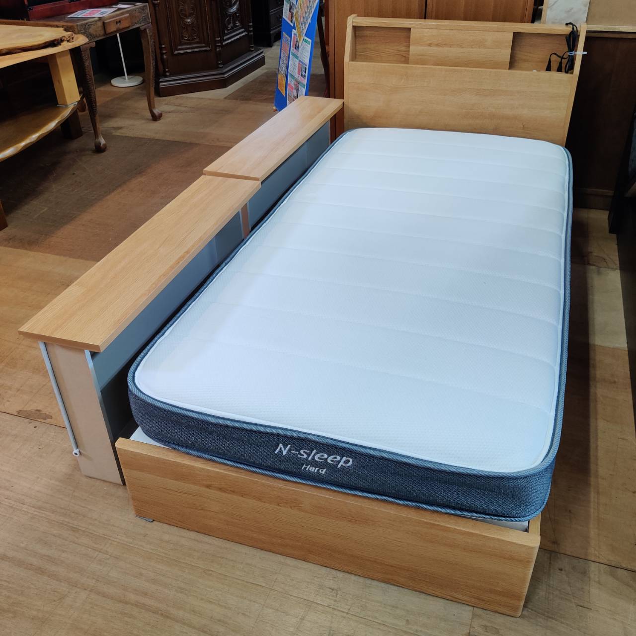 ニトリ シングルベッド ※マットレス付き