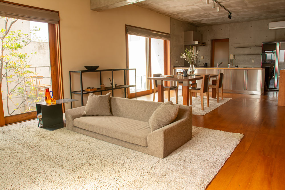 ソファをLDKのどこに置く？リビングのレイアウト提案 - HAREM MAGAZINE by ローソファ専門店HAREM