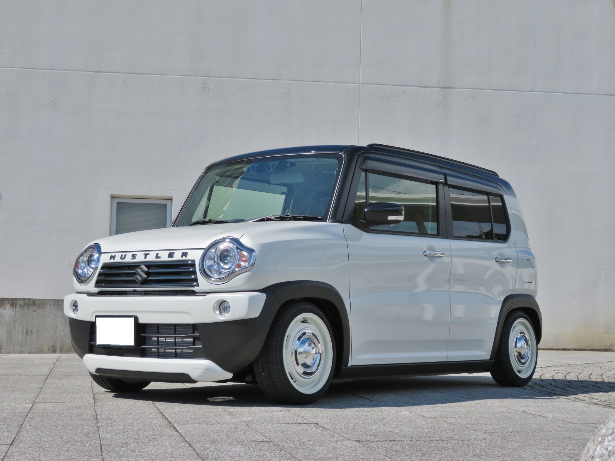 ハスラーカントリーご納車事例紹介！ハスラーJスタイル4WDベースのオフブルーガンメタ2トンベースでカスタム！埼玉県の新車コンプリートカー販売店 スズキアリーナさいたま中央 - スズキアリーナさいたま中央