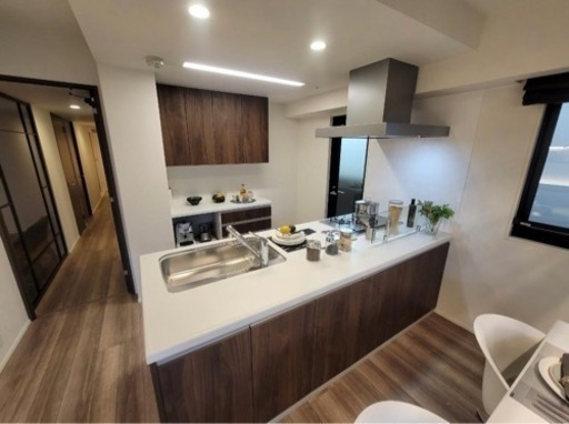 モデルルーム展示未使用品 パナソニック Lクラスシステムキッチン 大型キャビネットセット 食