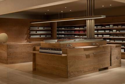 オンラインでなく、今こそフィジカルに感じたい。イソップの店舗の魅力と今季のおすすめアイテムビューティーニュースビューティー ＆ ヘアFUDGE.jp