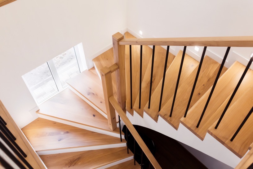 おしゃれな階段の間取りバリエーション8選名古屋の注文住宅事例を紹介 - R+house