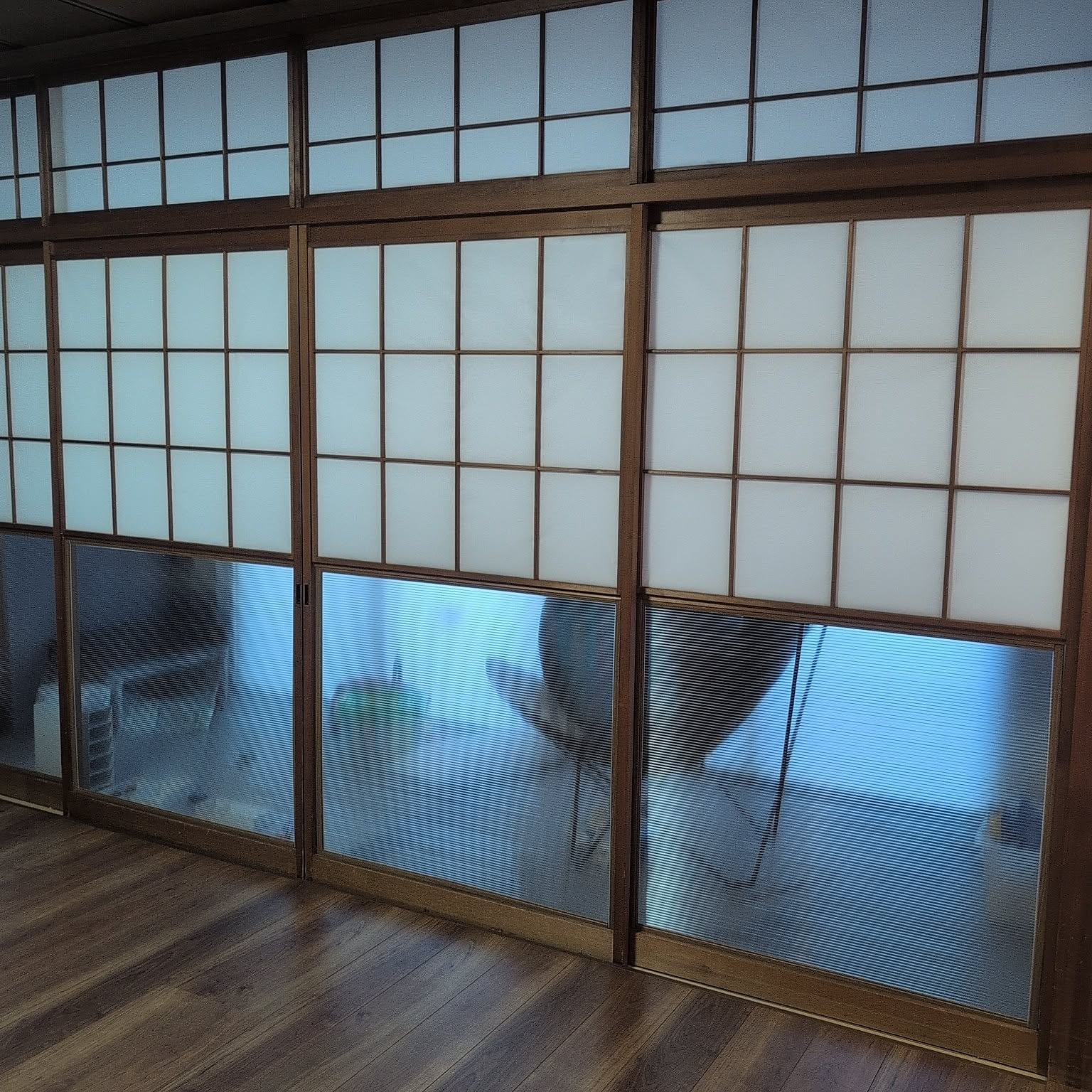 Walker: マンション用雪見障子の自作