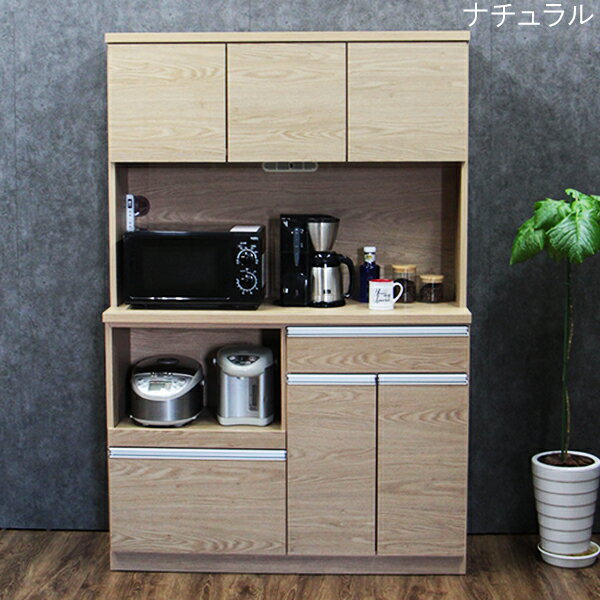 暗い茶色の床×キッチン色11種類のコーディネート実例43選インテリアFORCE