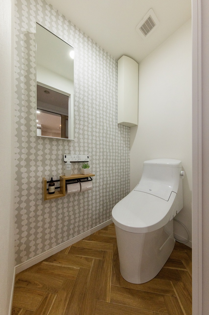 おしゃれなトイレにリフォーム！壁紙の選び方・お手入れ方法リフォームのナサホーム