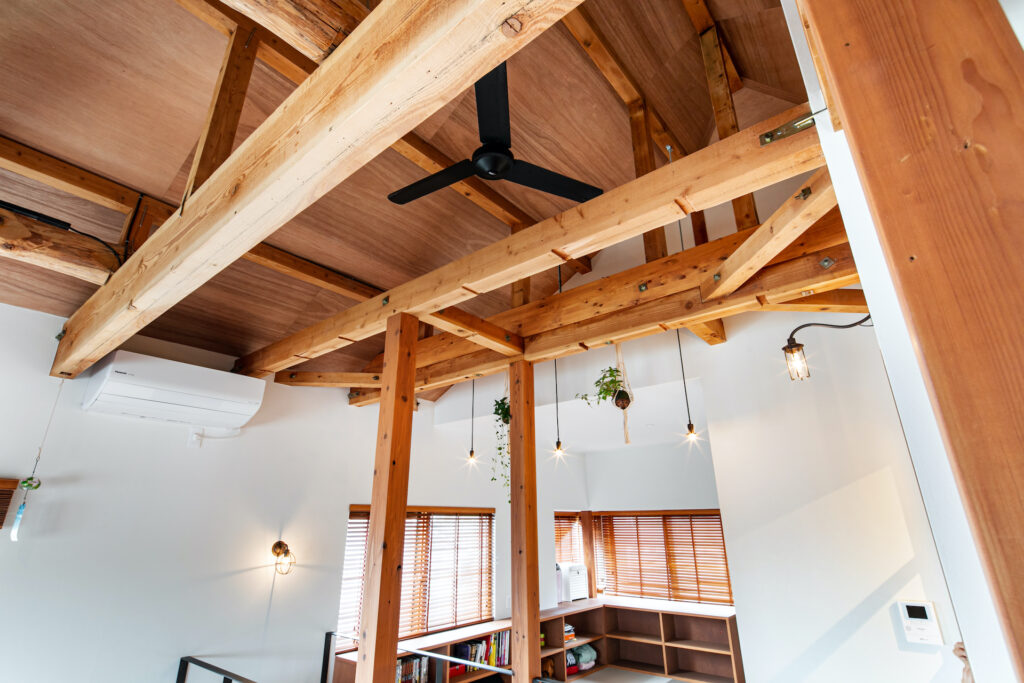 梁を見せる天井の魅力と注意点 - 浜松 家づくりブログ田畑工事浜松市・磐田市で木の家・一戸建て・新築住宅を建てるなら
