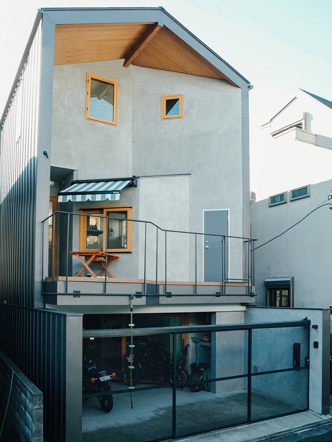 男のロマン～秘密基地『ガレージハウス』～カザデザイン