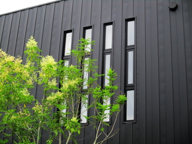 楽天市場 見切縁 ガルバリウム鋼板 6尺 6枚セット 1818ｍｍ カラーGL鋼鈑0.5ｍ ｍ Jクラフトシリーズ 極み 和み 耐候性 耐酸性 加工品: AHA