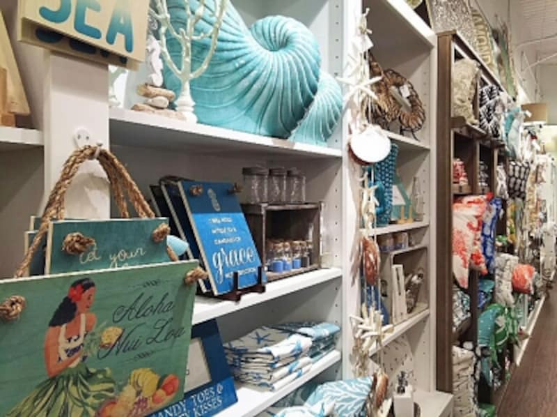 おしゃれインテリアショップ in Hawai'iアトリエサンクレーヴ東京都 空間デザイン・インテリア・輸入壁紙施工