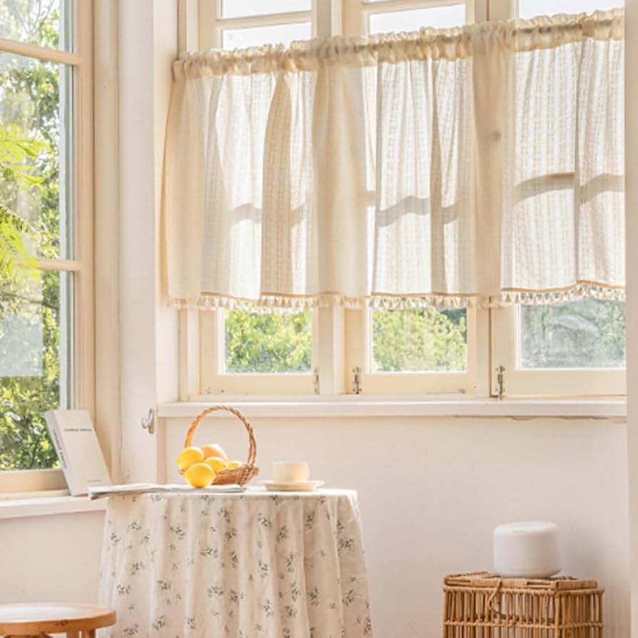 800円OFFクーポン カフェカーテン 小窓用 UVカット おしゃれ 飾り 外から見えにくい 目隠し キッチン 出窓用 トイレ カフェ屋 窓 喫茶店間仕切り 自然の風を通し 薄い 棚目隠し のれん 玄関 引越し祝い インテリア 新生活 holosbird-goods1 AmazonMiaoLDカフェ