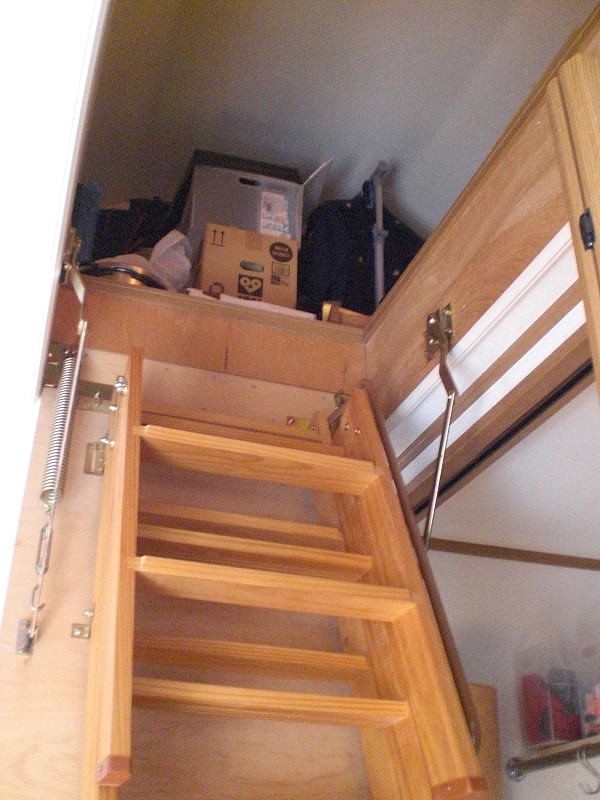 天井収納はしごを取り付けて屋根裏収納DIY！DAY４ 最終章