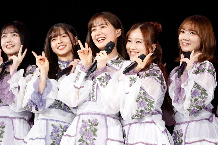 乃木坂46生田絵梨花、星野みなみの本音に号泣 “生生星”楽曲ラストパフォーマンスで魅せた絆＜乃木坂46 生田絵梨花卒業コンサート＞