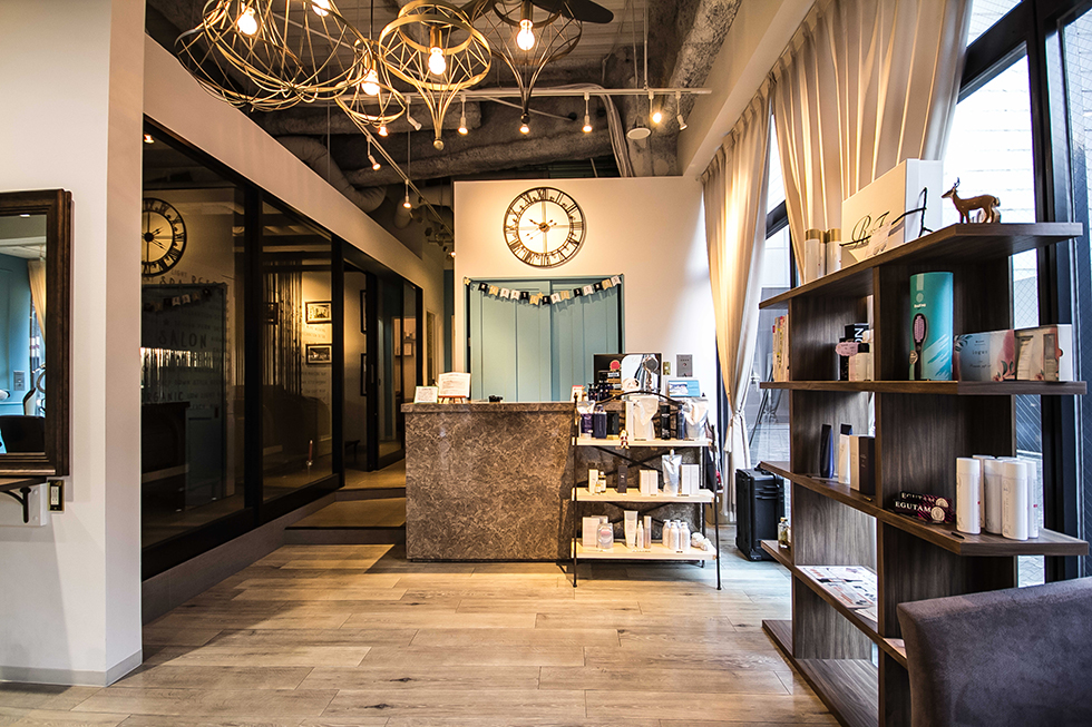美容室内装」のアイデア 240 件美容室 内装, 内装, 美容室