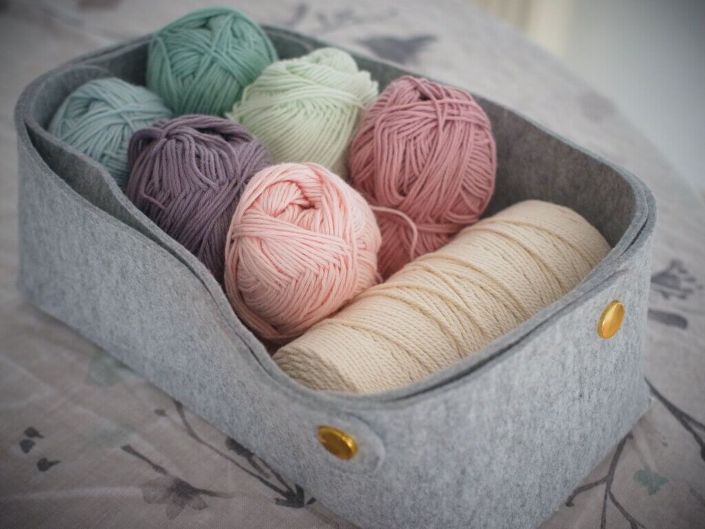 毛糸収納」のアイデア 10 件収納 アイデア, 毛糸, インテリア 収納