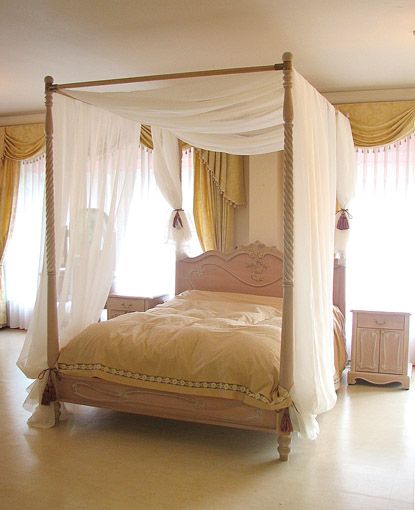 直送 アイアンベッド 天蓋付き・セミダブル かわいいお姫様インテリア家具・雑貨の通販デザインベッドロマンティックプリンセス ロマプリ