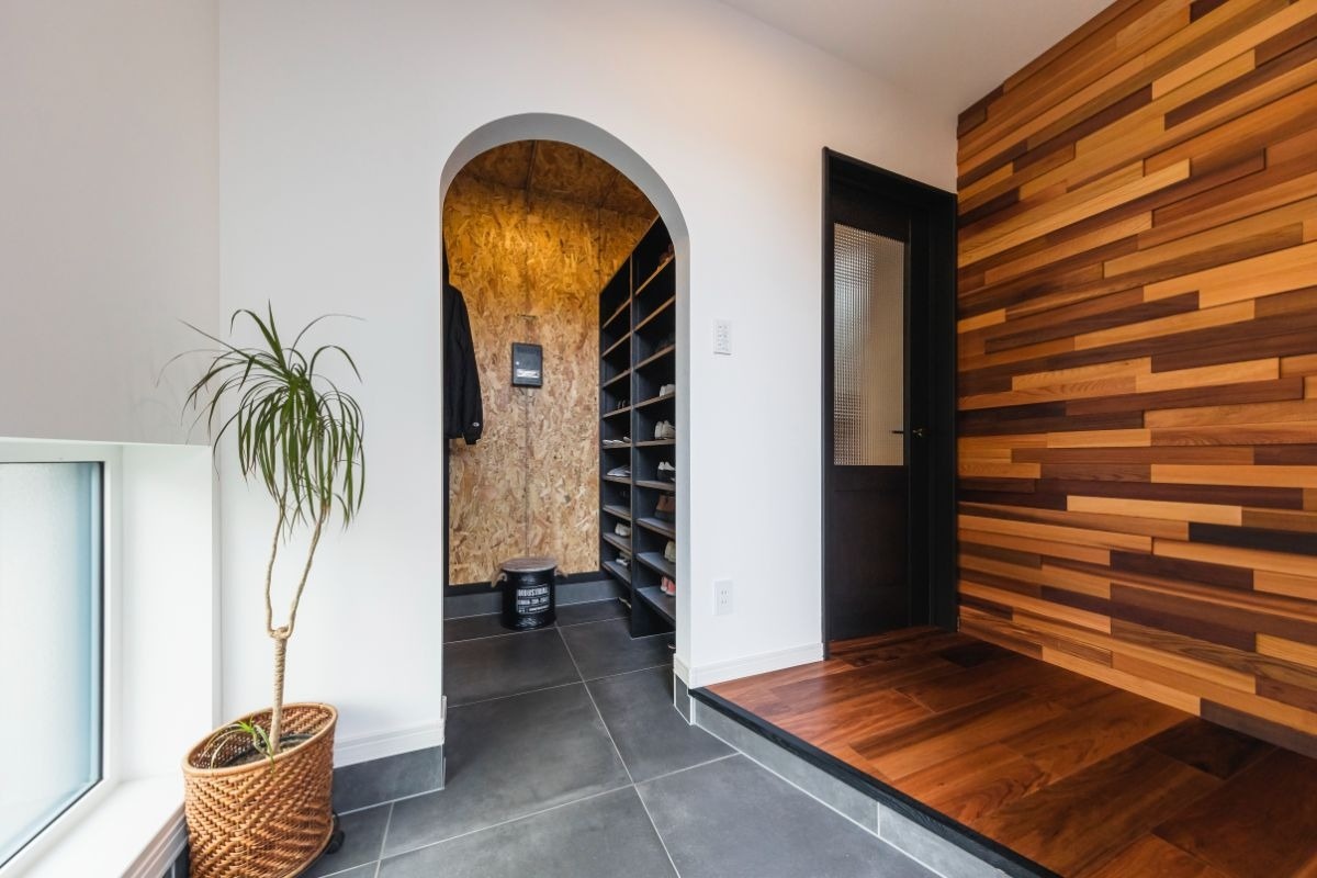 玄関をおしゃれにするポイント＆施工事例25選！写真付きで解説