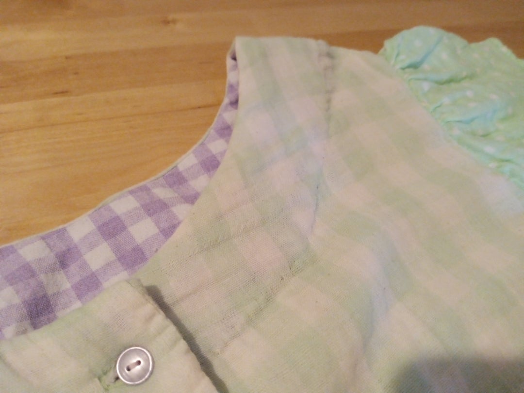 ダブルガーゼとタオル生地の刺繍入りミニハンカチの作り方│koshirau 拵う こしらう