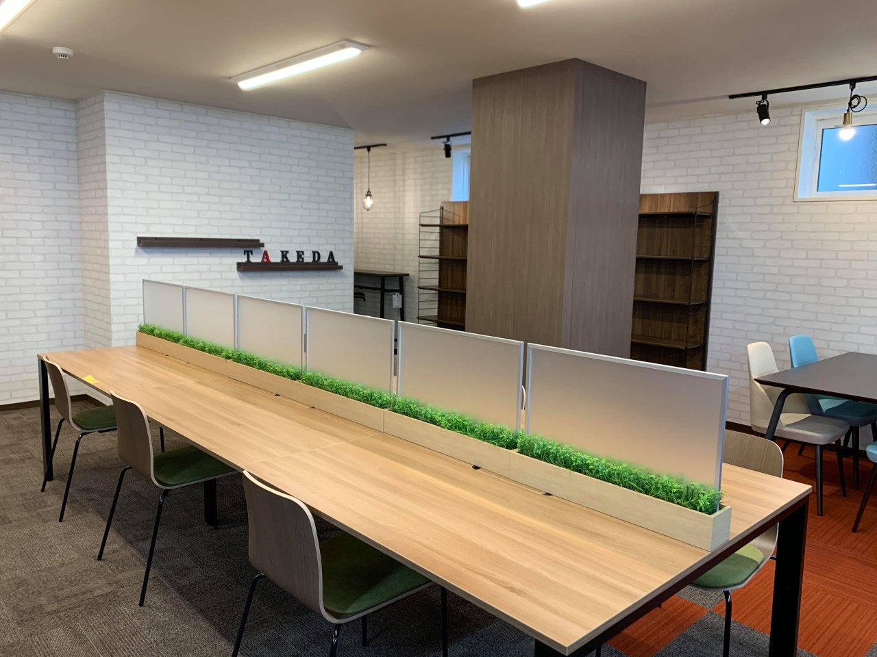 レンタル自習室 コワーキングスペース24大宮で仕事や勉強に集中！コワーキングスペース24