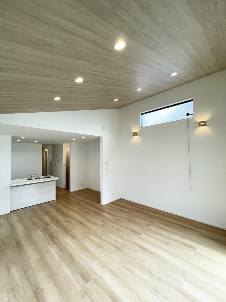 高級感が出る！おすすめの木目調クロス５選！ - 横浜の工務店といえば マークスホーム