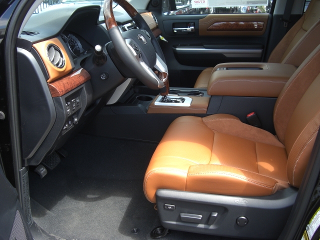 ブラウンのインテリアを取り入れて部屋をおしゃれにするポイントは？ - 暮らしのデザイン