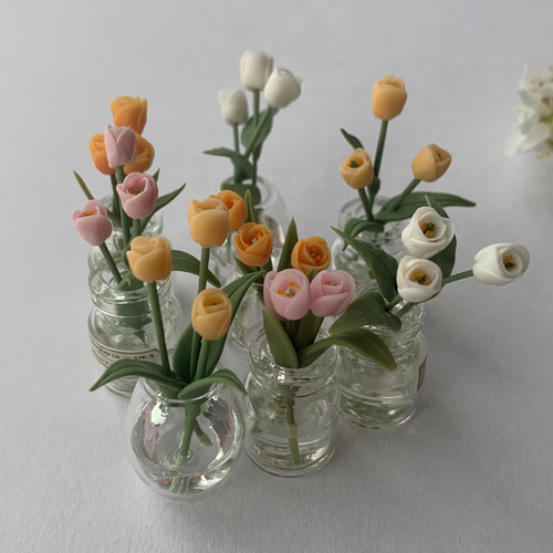 チューリップ型 アクリル クリア フラワーベース 全4色 花瓶70PARK