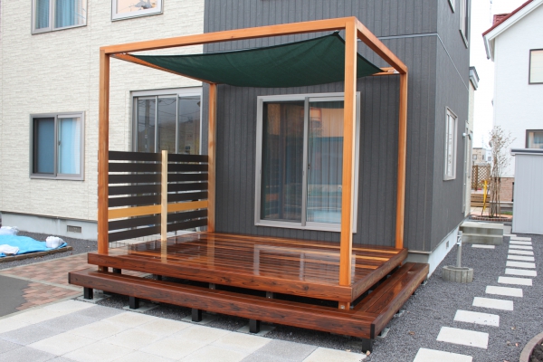 強い日差しをカット！サンシェードの取り付け方ロイヤルホームセンターDIY・リフォームからペット用品まで豊富な品揃え