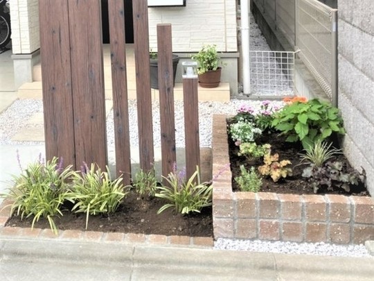 花壇の撤去・解体にかかる費用は？撤去後の有効活用方法もご紹介庭、水まわり、リフォームなどのお家・日常のお困りごとを解決！家工房マガジン