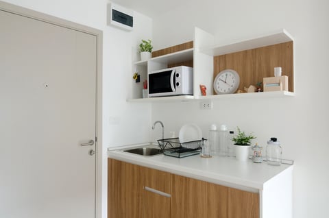 トースターの置き場所アイディアを紹介！収納に役立つ棚やラックも - RIRIFE リリフ