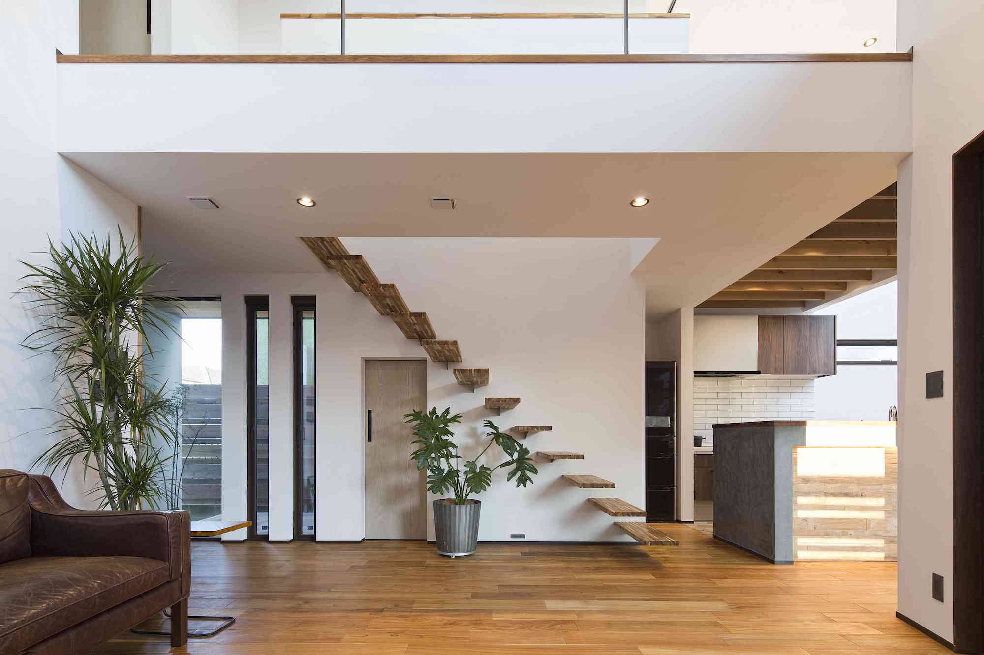 デザイン性が高い人気のスケルトン階段 鉄骨階段 のメリット・デメリット家づくりマガジン東海４県No.1ビルダー・クラシスホーム