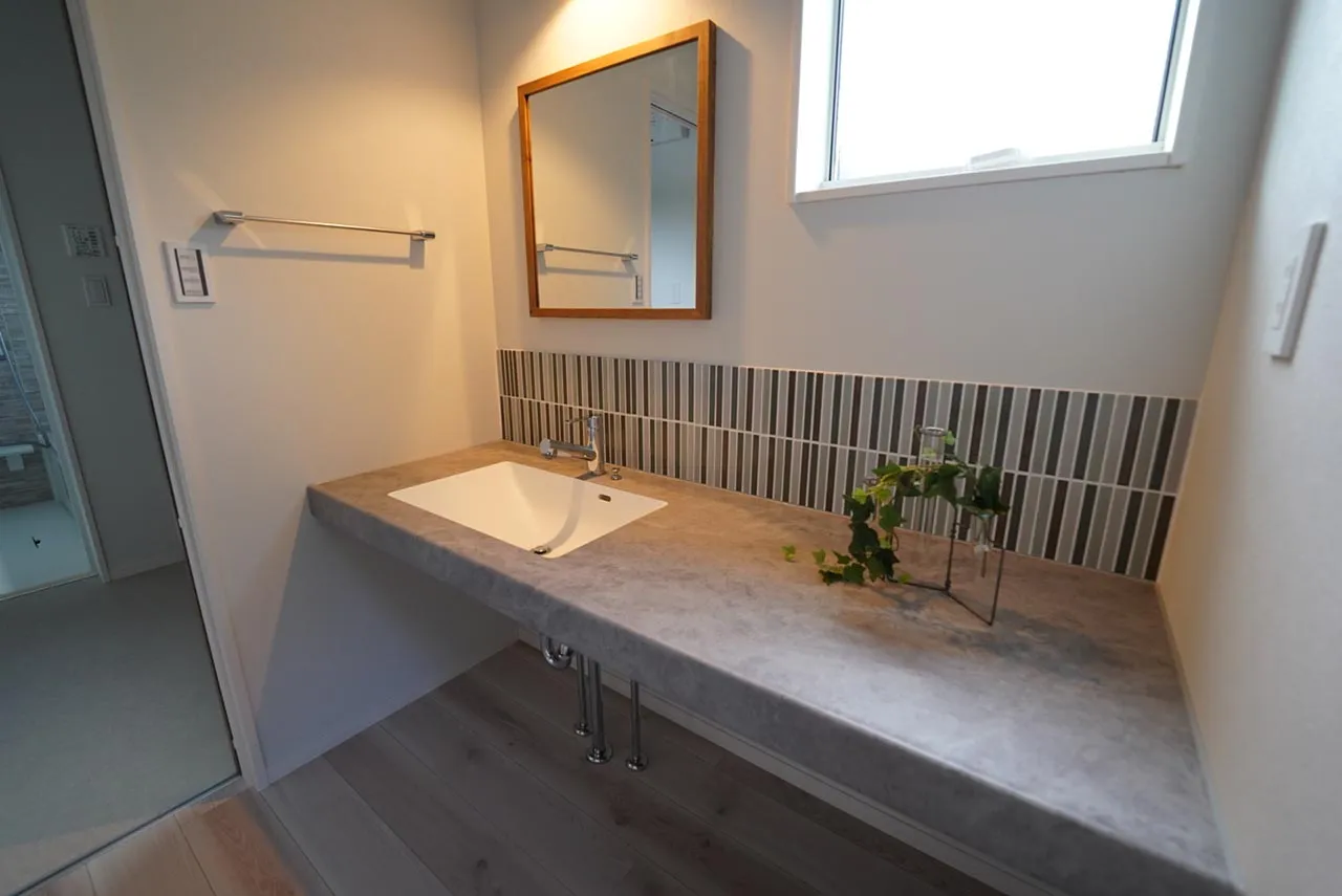 洗面台をおしゃれにリフォームする方法とは？事例や人気メーカーをご紹介リフォーム費用の一括見積り -リショップナビ