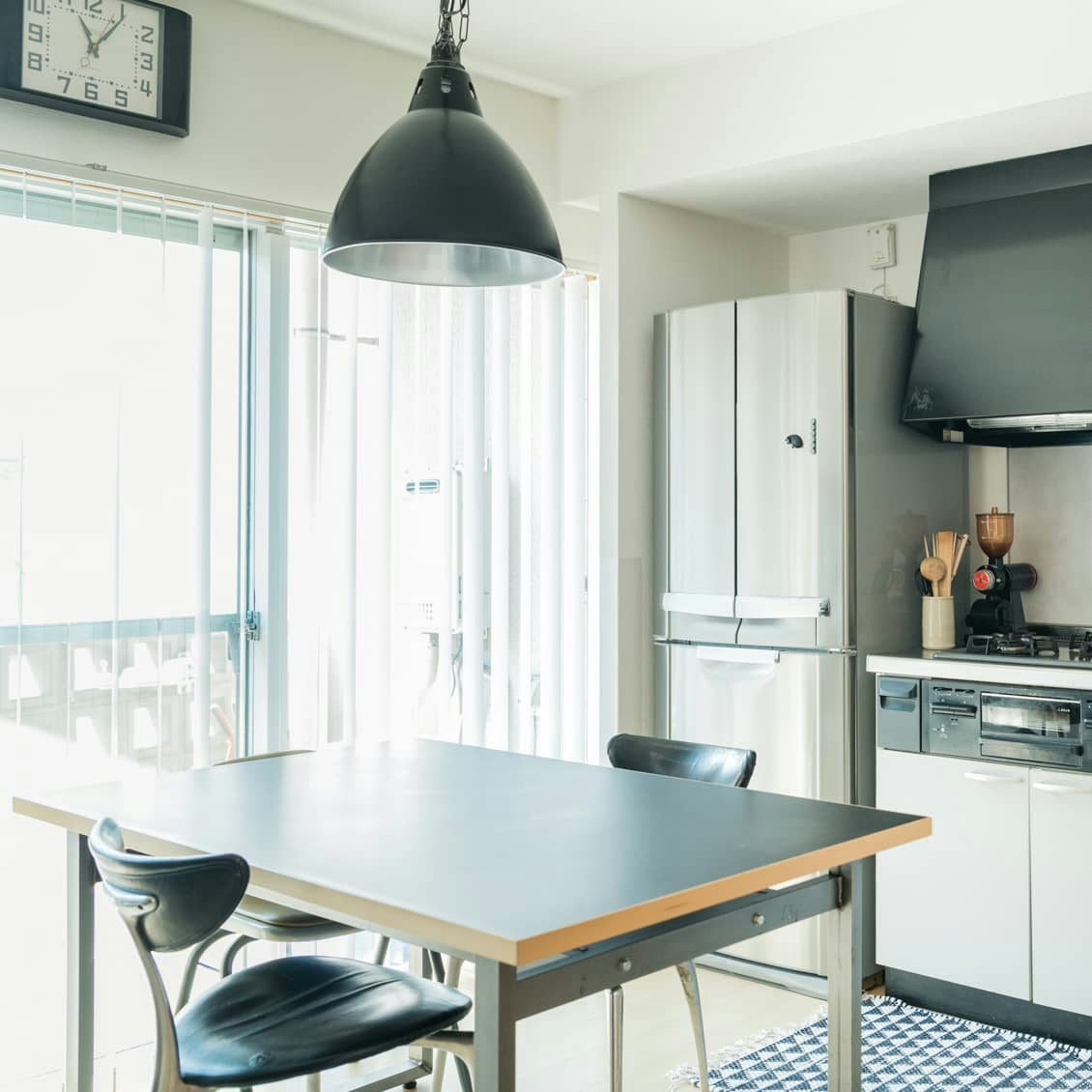 6畳ダイニングのレイアウト例を紹介！壁付けキッチンや賃貸アパートの注意点も解説 – RASIK ラシク 家具・インテリア専門店