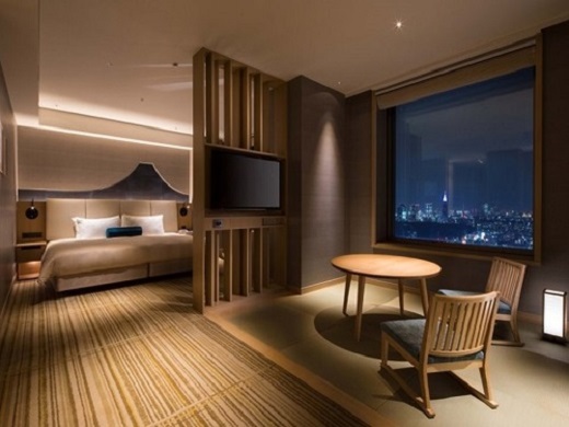 一流の高級ホテルの部屋のクールで高価なインテリア デザインPremium写真