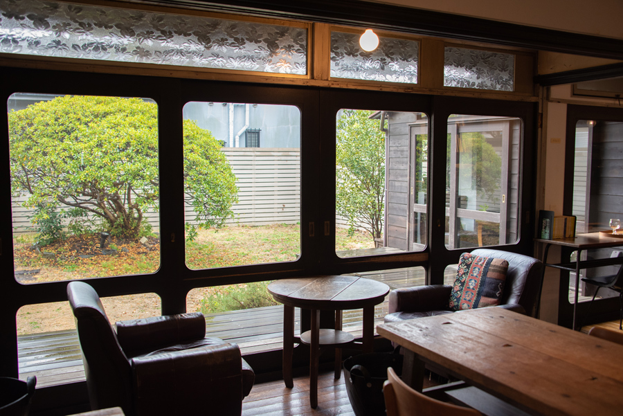 築140年の古民家に相応しいウッドフェンス、デッキの普遍性Story 木のある暮らし・木の街づくり Love Kinohei ラブキノヘイ