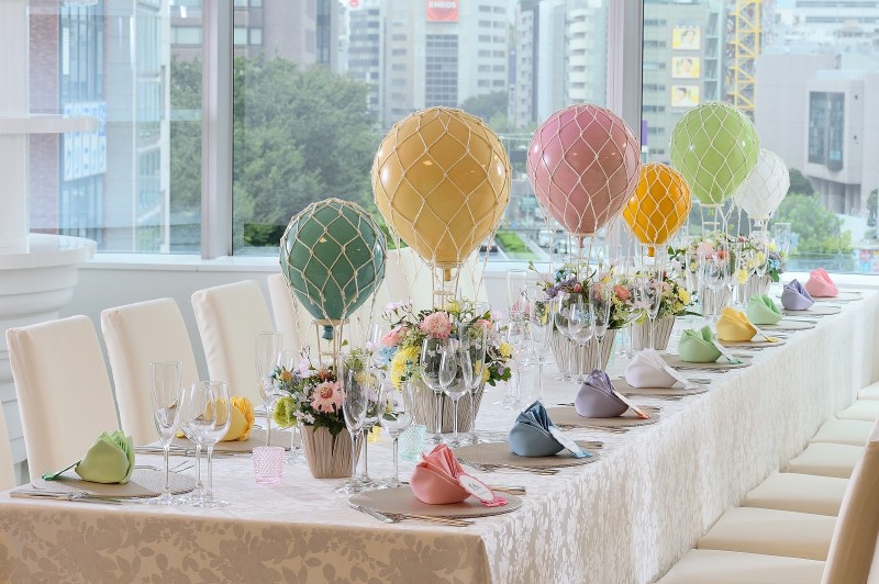 リーズナブルに高級感を演出するダイニングテーブルコーデ・テクニック家具のポータルサイト ヘヤゴト