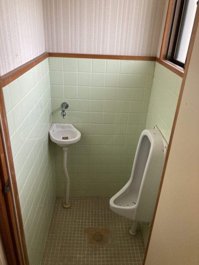 住宅改装ver１３ 西尾市 トイレを物置へリフォーム西尾市の新築・リフォームなら ほっとスマイルハウス 大日メンテナンス株式会社