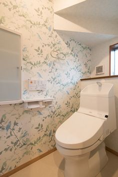 姫系でかわいい花柄ラグマット レネ2 約190×190cm 品番：HGHH0000433 MYROOM'S マイルームズ のファッション通販SHOPLIST ショップリスト